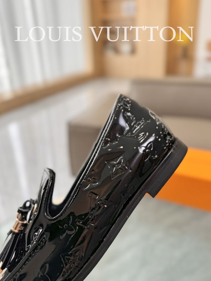 Louis Vuitton Low Shoes